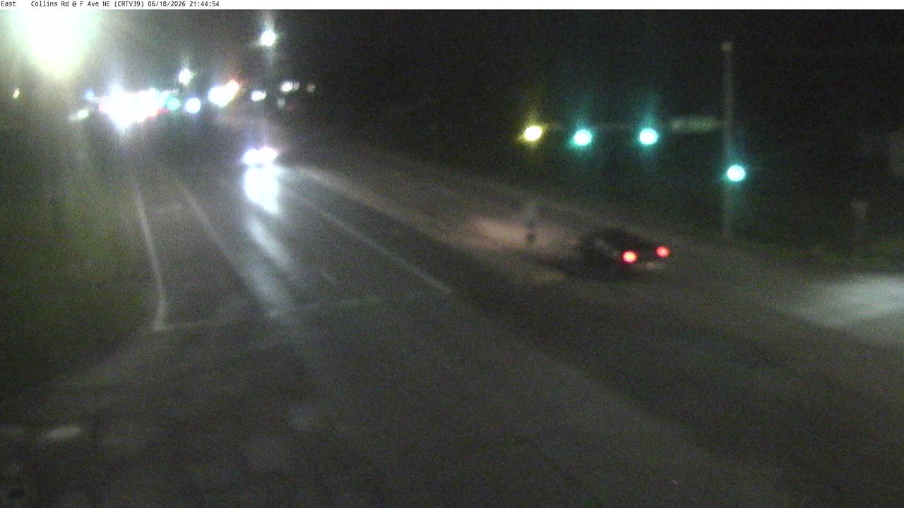 CR - Collins Rd @ F Ave NE (39)