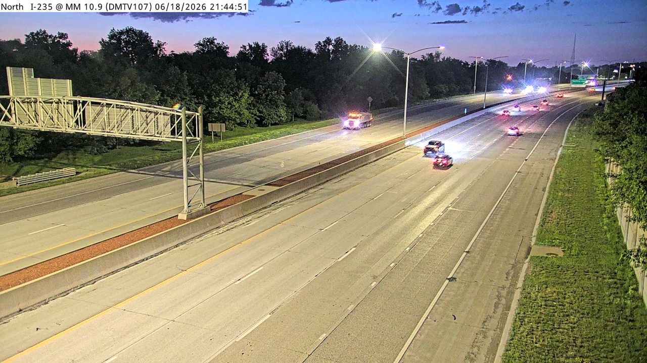 DM - I-235 @ MM 11.3 (E of Easton Blvd)